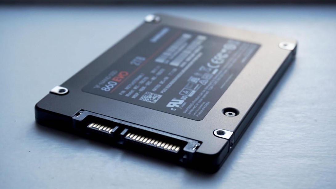 Pengertian Apa Itu SSD Fungsi Kelebihan Perbedaan SSD 